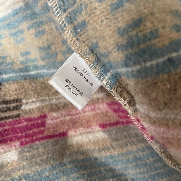 Multicolor Patterned Jacket - Picture 3 of 5